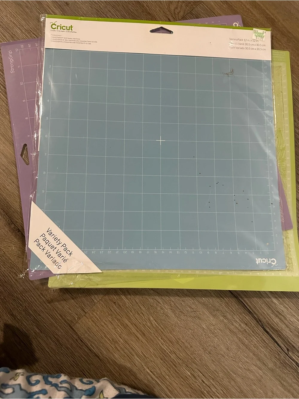 Cricut Expression Electronic Cutting Machine - Black and Silver